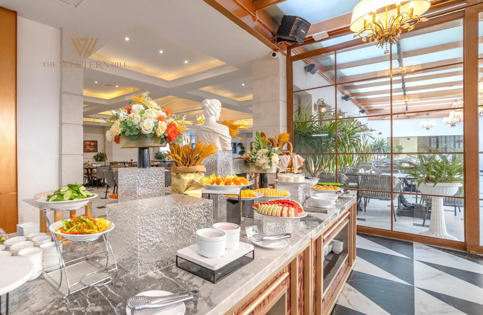 The Western Hill Dalat Hotel Extérieur photo