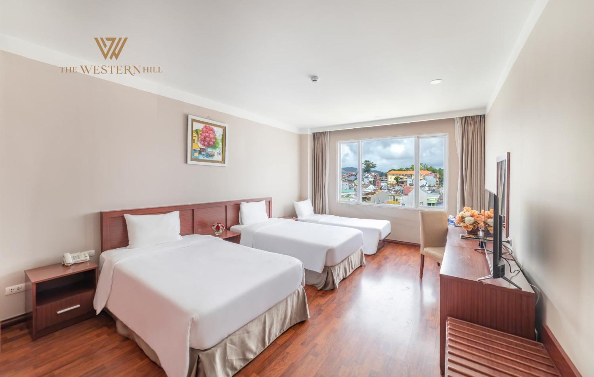 The Western Hill Dalat Hotel Extérieur photo