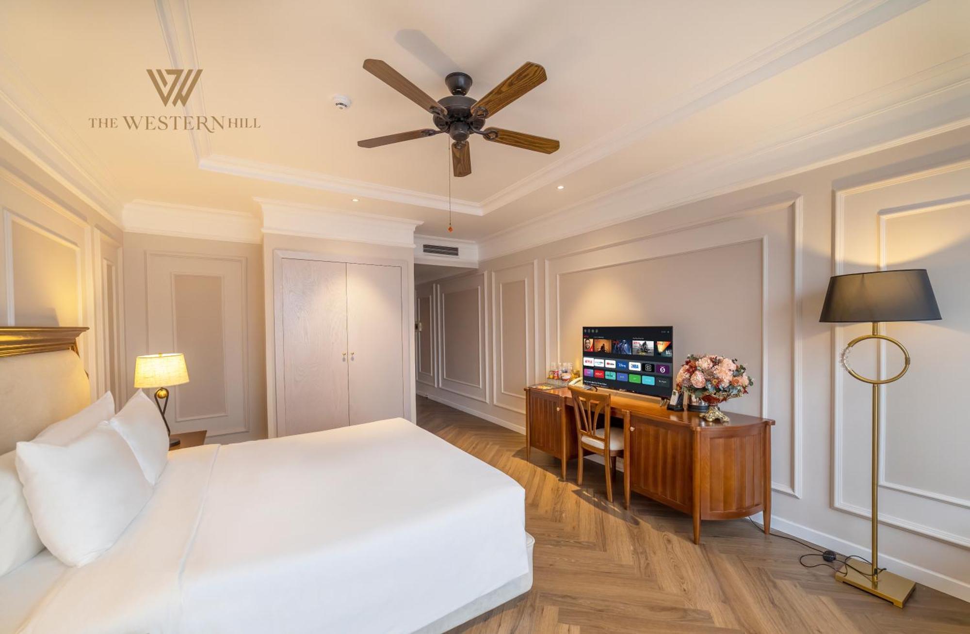 The Western Hill Dalat Hotel Extérieur photo